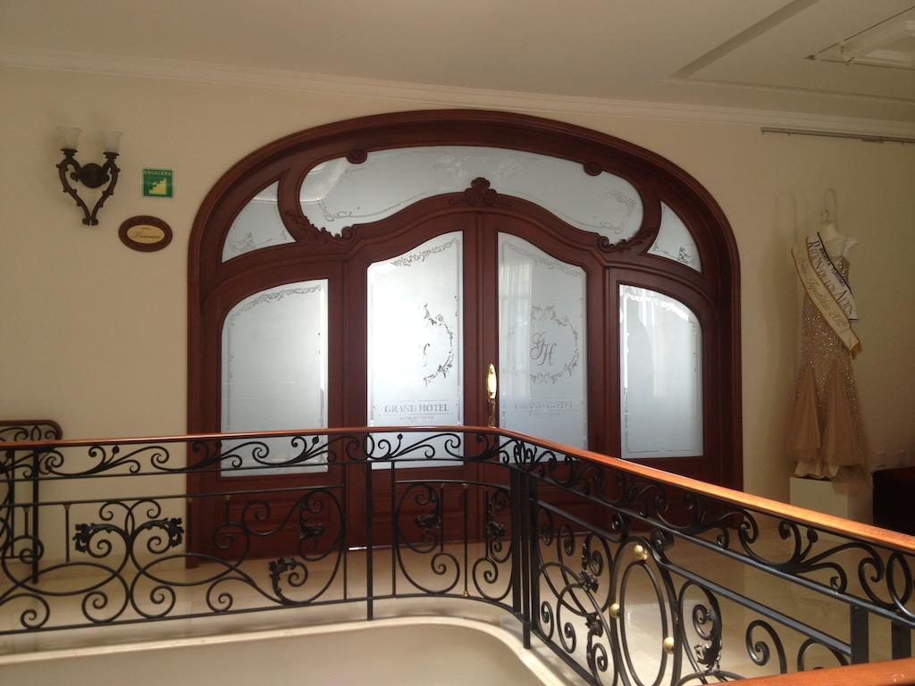 Grand Hotel Tepatitlan 外观 照片